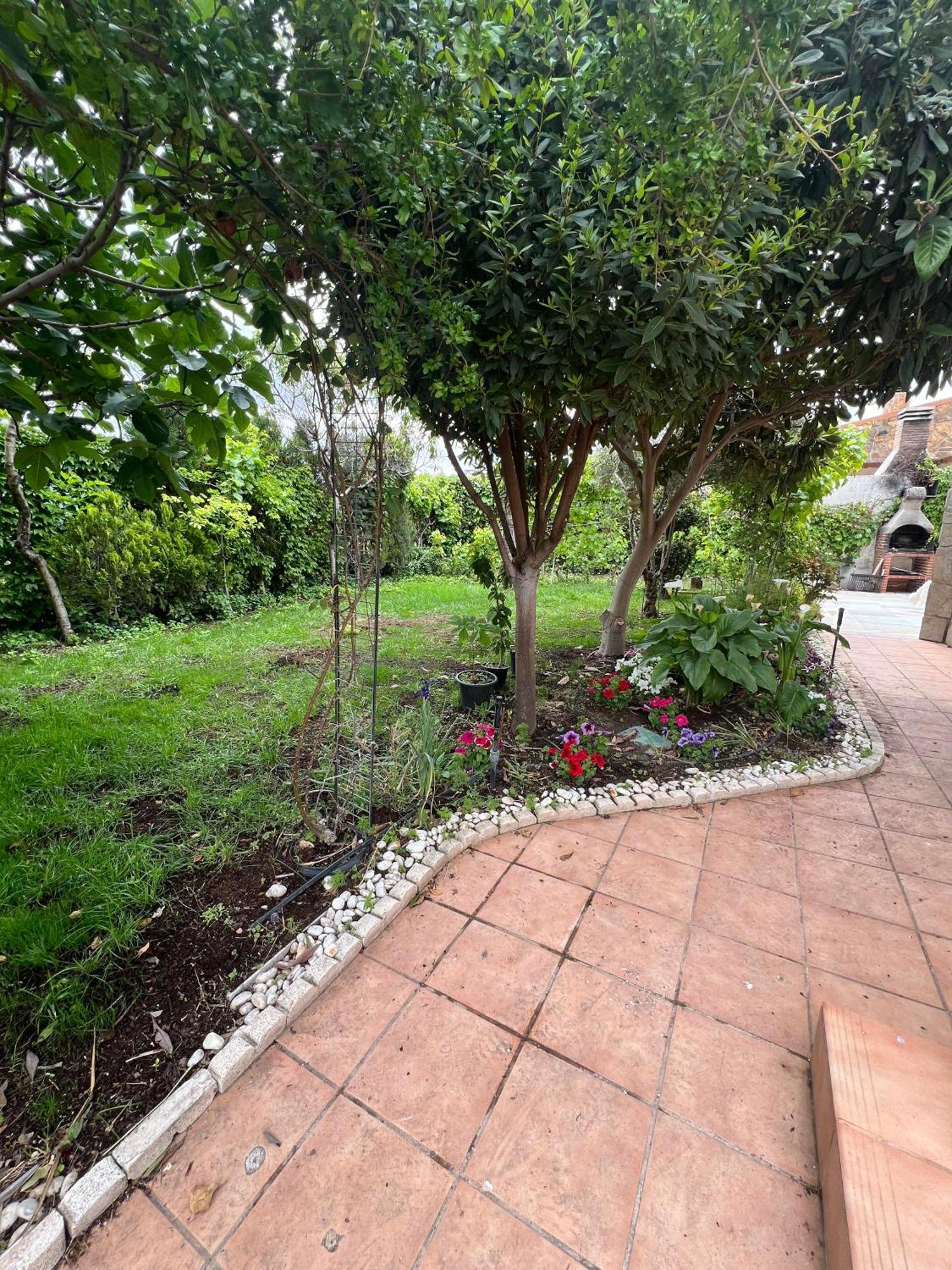 Estupenda Villa En Las Afueras Colmenar de Oreja 외부 사진